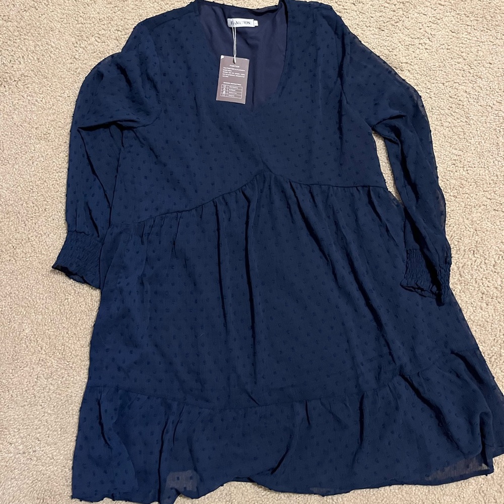Size L, ordered off Amazon and missed return window